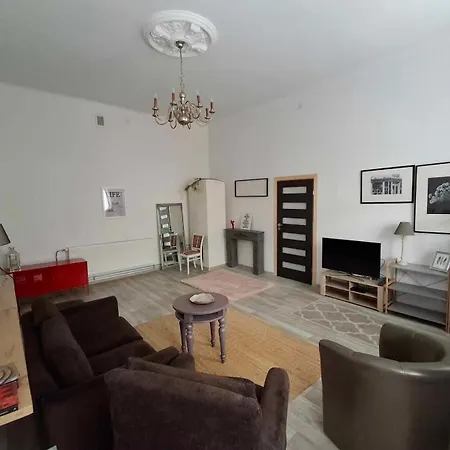 شقة Apartamen W Centrum Siedlec *